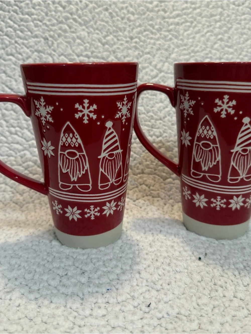 2 St. Nicholas Square Ceramic Coffee Mugs 16 fl oz Red White Gnome Snowflakes